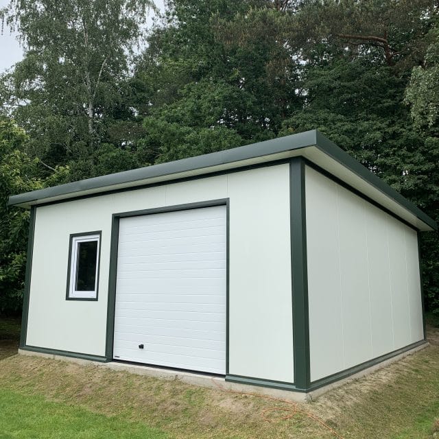 Garaż 6x5,8