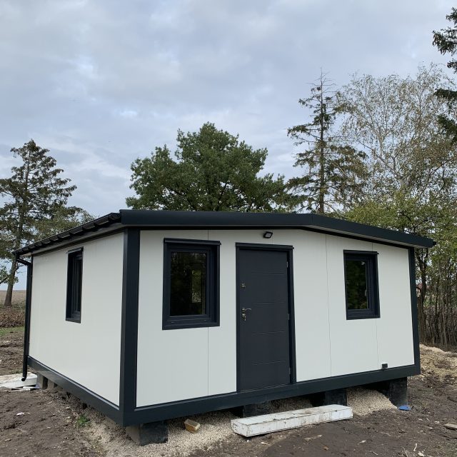 Pawilon mieszkalny 6x6 (biały)